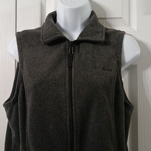 Columbia charcoal gray fleece zip front vest Sz S NWOT - Picture 3 of 8